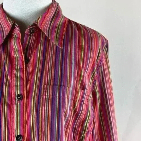 Liz Claiborne top size L button down pinstriped - Picture 3 of 9